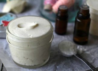 შეურიეთ ეს სამი ინგრედიენტი და გაიქრეთ სამუდამოდ ოფლი – ბუნებრივი დეზოდორანტის რეცეპტი!