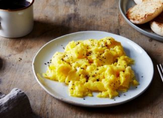 ტოპ-5 ჯანსაღი საკვები, რომელიც საუზმეზე უნდა მიირთვათ. ორგანიზმისთვის სასარგებლოა