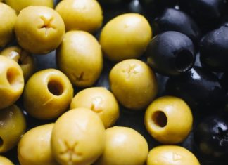 გსმენიათ ზეთისხილის სამკურნალო თვისებების შესახებ? ის კურნავს ისეთ დაავაბებეს, როგორებიცაა ღვიძლის გადიდება, კენჭები ნაღვლის ბუშტში და ა.შ.