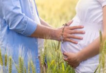 ორსულობის დროს ლოცვა არის შესაძლებლობა, მადლობა გადაუხადოთ ღმერთს ბავშვისთვის, რომელიც იზრდება თქვენში და ილოცოთ მისი კურთხევისთვის, რომ წარმატებით მიიყვანოთ ორსულობა ბოლომდე.