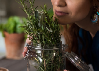 მეცნიერებმა დაამტკიცეს, რომ ამ 5 სურნელს სამკურნალო თვისებები აქვთ!