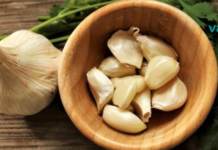 ბალიშის ქვეშ ნივრის დადება: ექიმები ნამდვილად გირჩევენ ამის გაკეთებას!