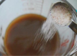 რეცეპტი, რომელიც მსოფლიო მაშტაბით გახდა ცნობილი თავისი სასწაულმოქმედი შედეგების წყალობით. ის აღადგენს ძვლებს, კურნავს მუხლებს და…