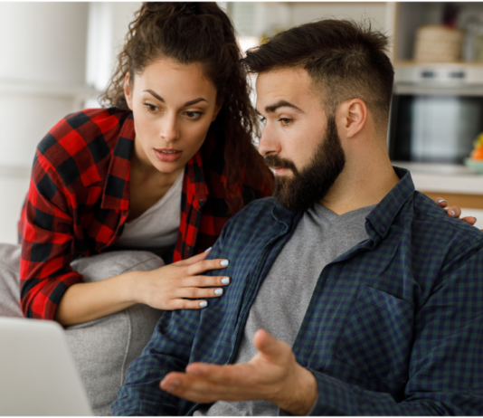 რატომ ღირს ბილეთი 3-ჯერ ძვირი? 5 მიზეზი, რომელსაც ავიაკომპანიები გიმალავენ