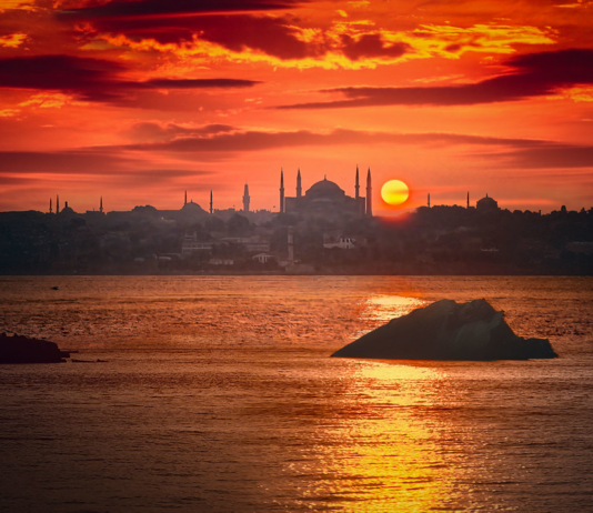 მოგზაურობა თურქეთში: მრავალფეროვანი კულტურა, გემოები და აღმოჩენები mogzauroba turketshi